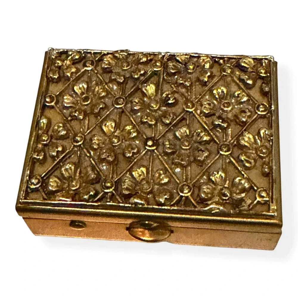 Vintage Gold-Tone Metal Pillbox With Floral Embossed Lid &‎ Blue Velvet Interior